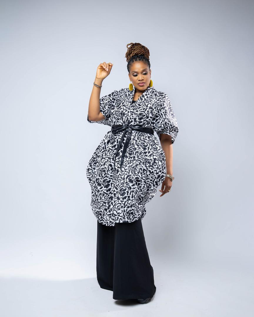 OFURE KIMONO DRESS